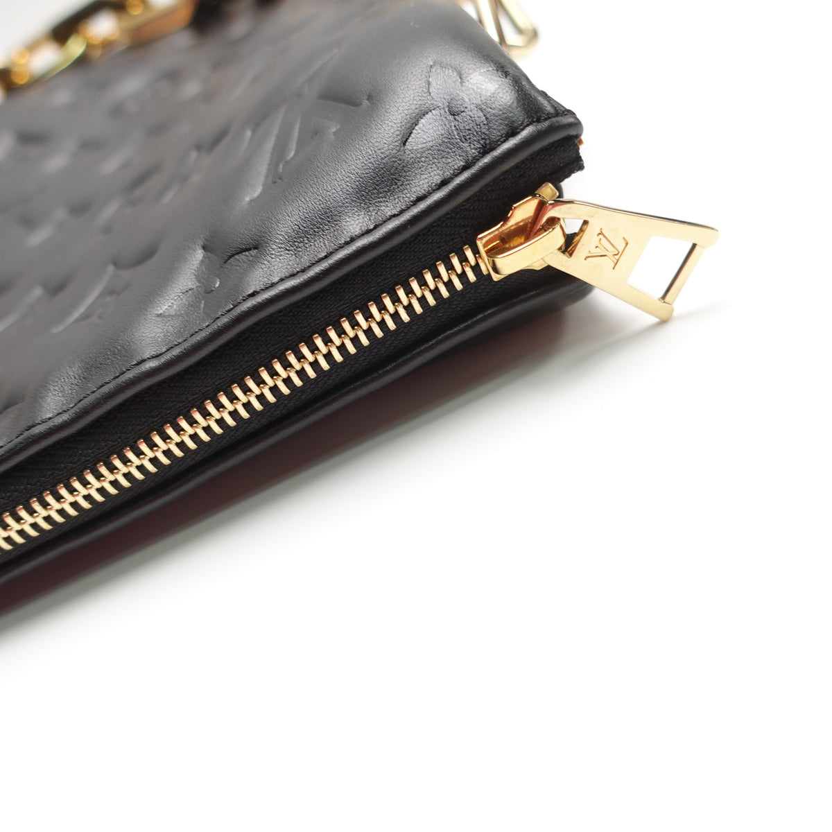 Louis Vuitton Coussin PM Black Lambskin Leather Shoulder Bag T10442689