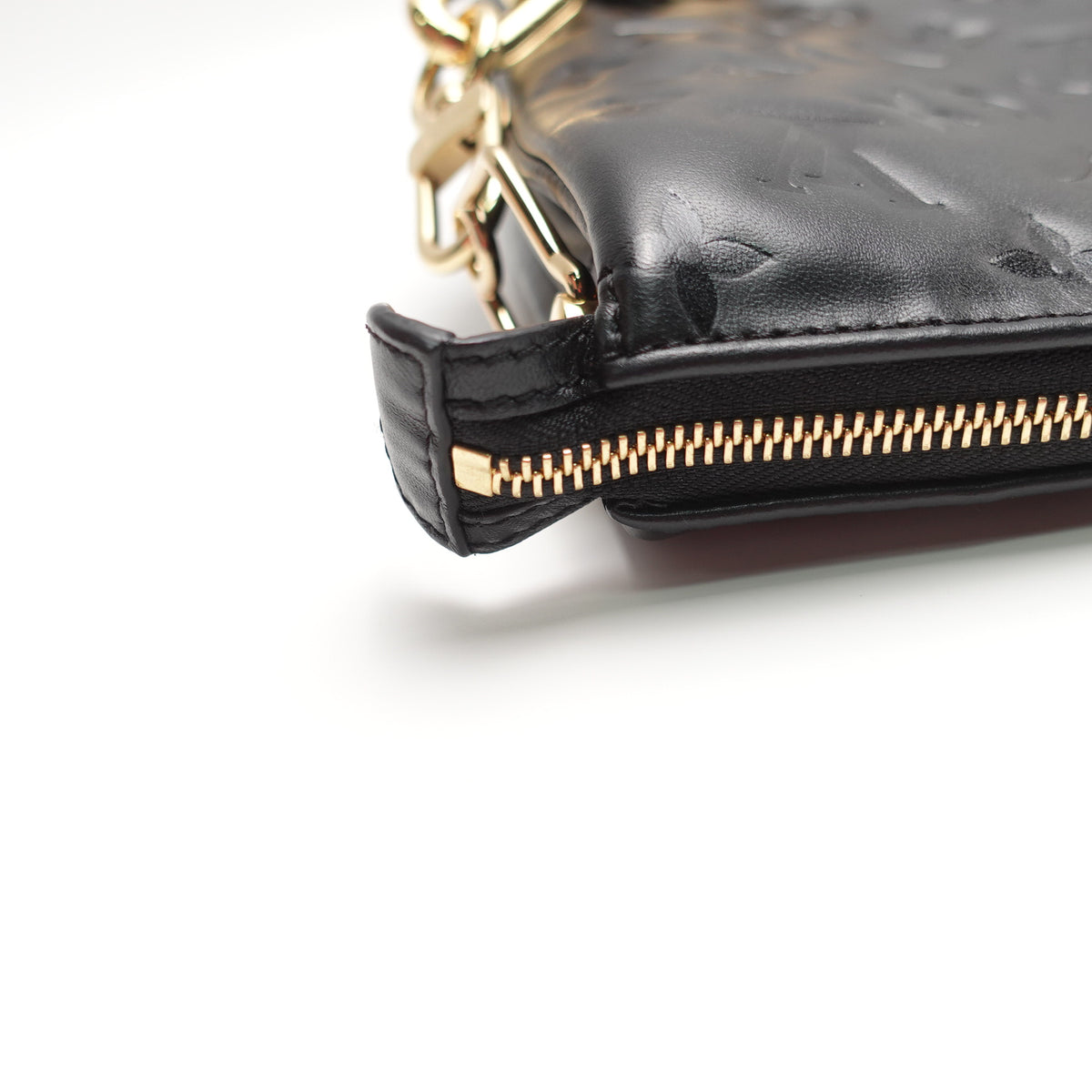 Louis Vuitton Coussin PM Black Lambskin Leather Shoulder Bag T10442689