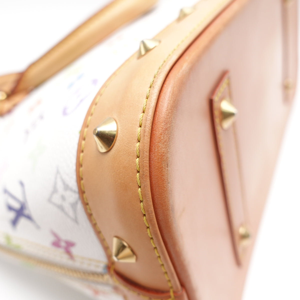 Pre-Owned Louis Vuitton Alma PM White Monogram Coated Canvas Satchel T10442757