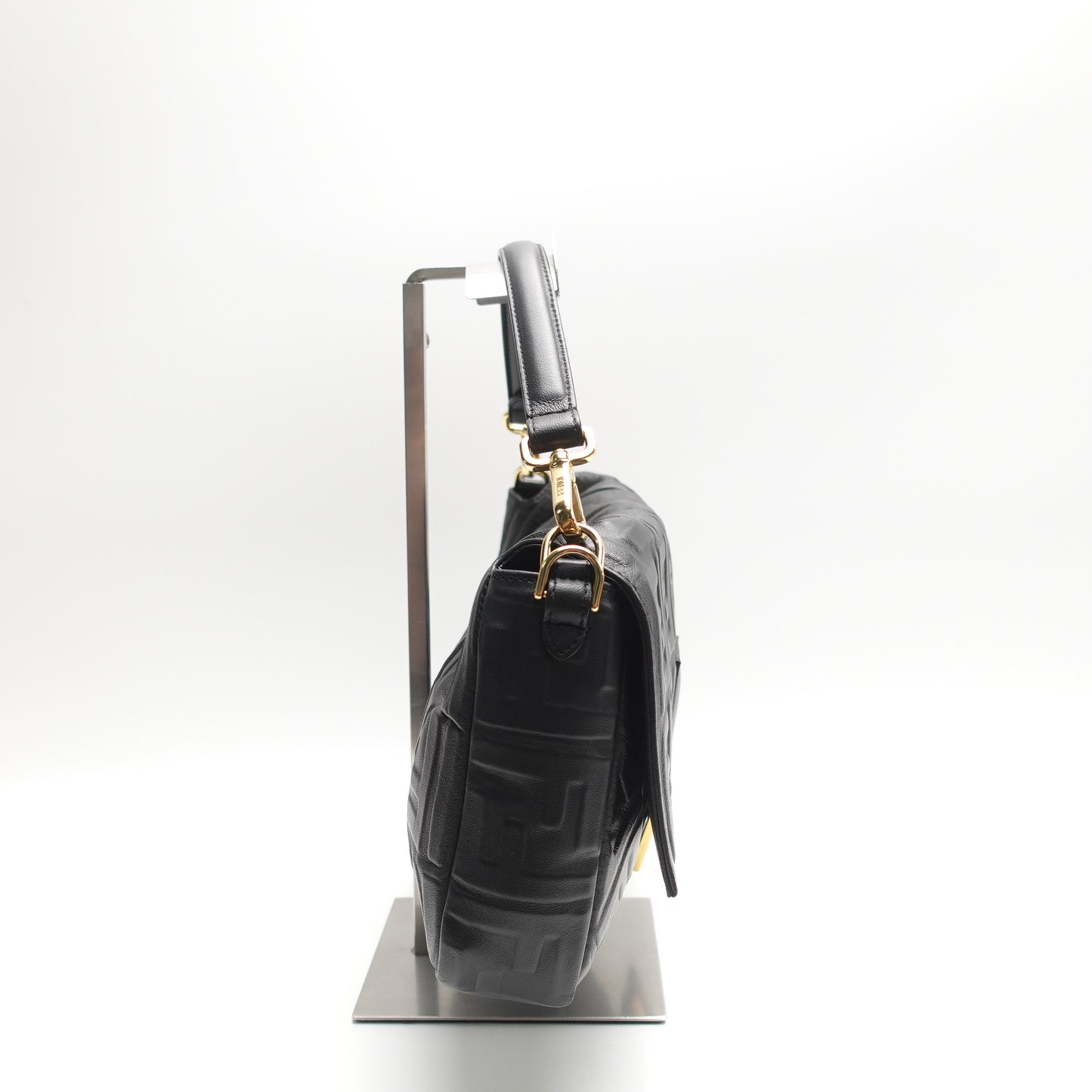 Pre-Owned Fendi Baguette Black Lambskin Leather Shoulder Bag T10443190