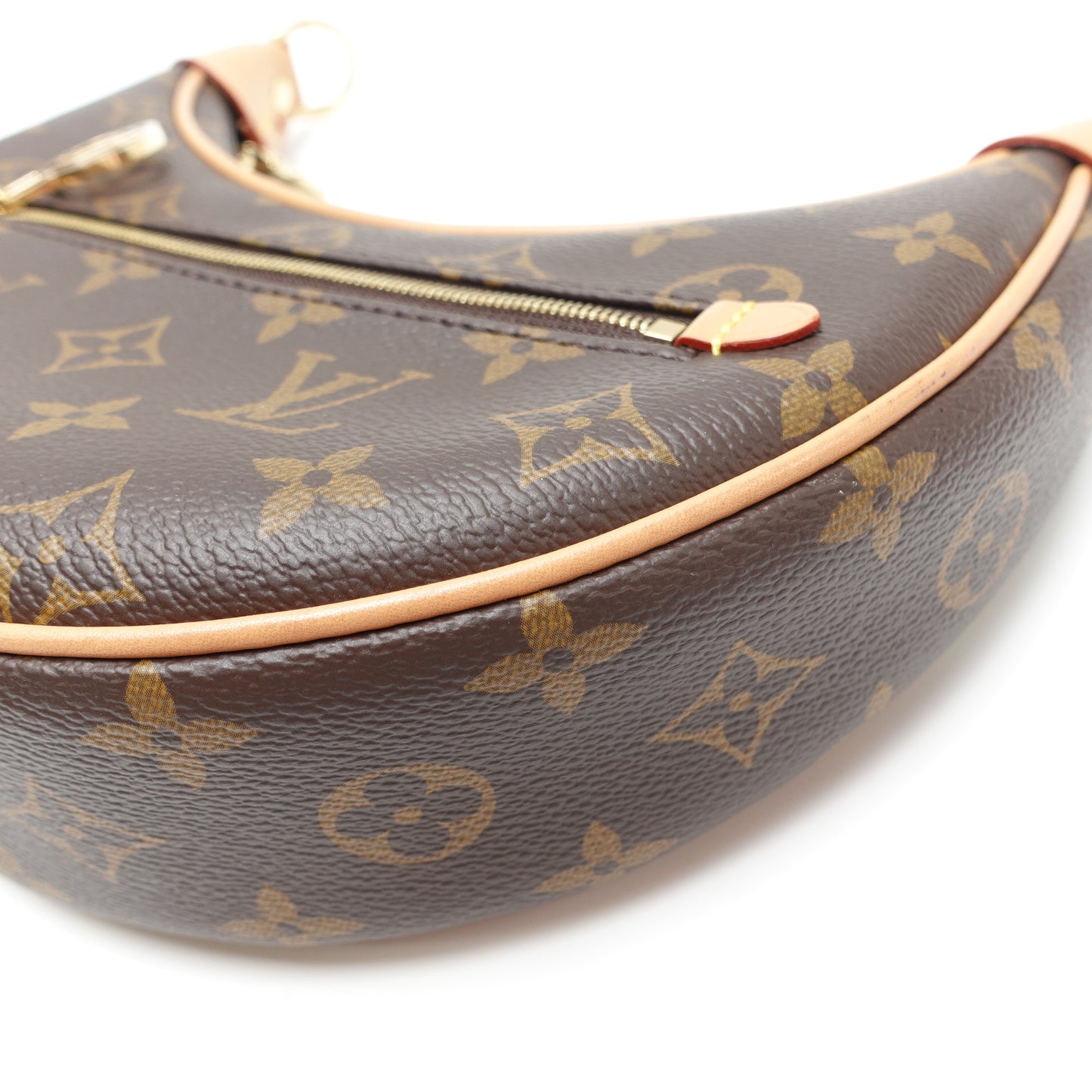 Pre-Owned Louis Vuitton Loop Brown Monogram Canvas Shoulder Bag T10443823