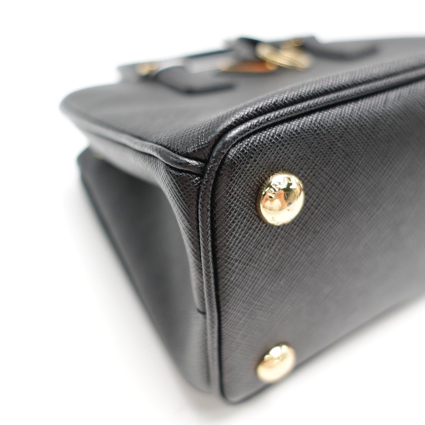 Pre-Owned Prada Galleria Black Calfskin Leather Shoulder Bag T10448325