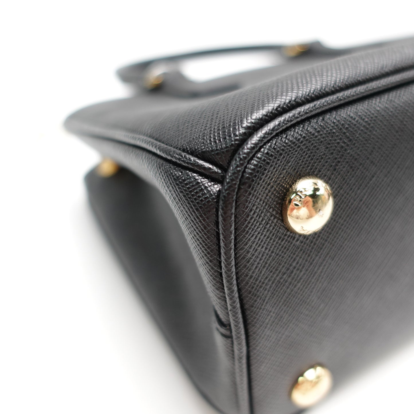 Pre-Owned Prada Galleria Black Calfskin Leather Shoulder Bag T10448325