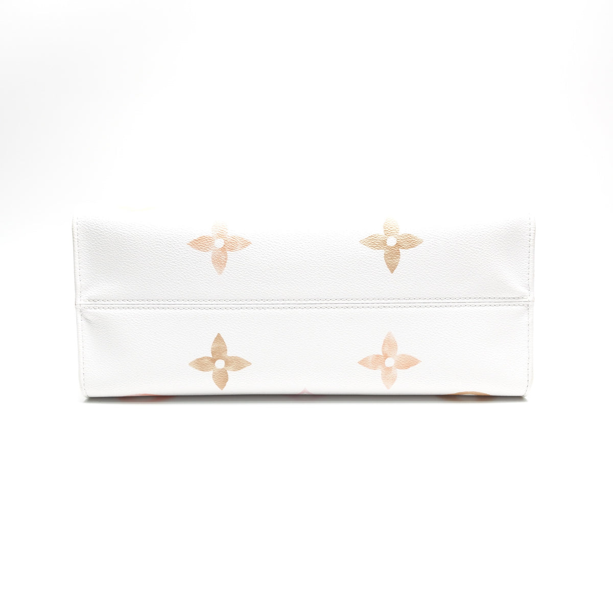 Pre-Owned Louis Vuitton Onthego MM By The Pool White Canvas Tote Bag T10451813