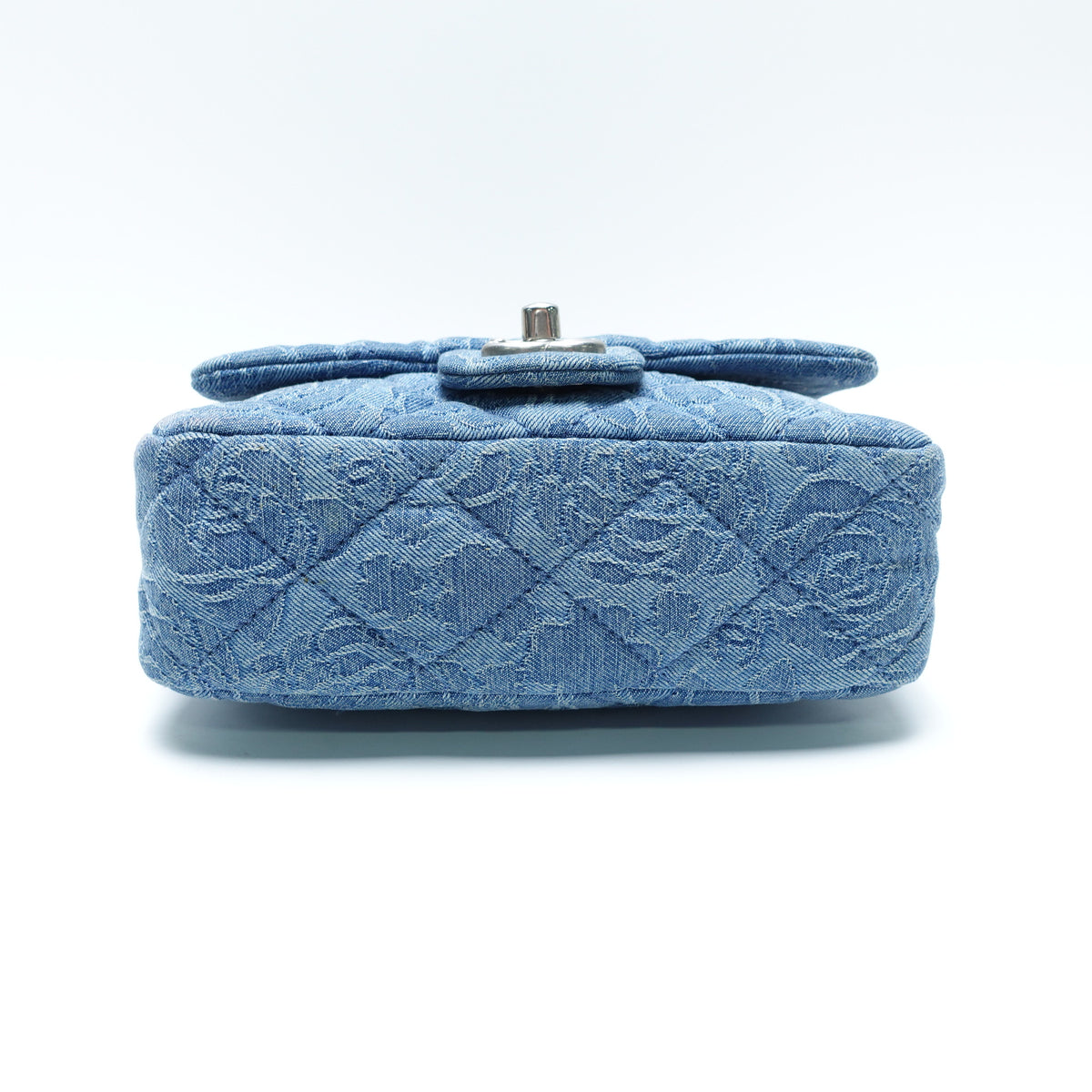 Pre-Owned Chanel Classic Flap Square Mini Blue Denim Shoulder Bag T10459035