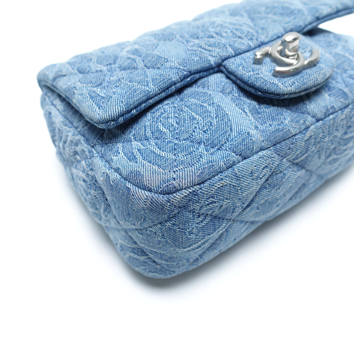 Pre-Owned Chanel Classic Flap Square Mini Blue Denim Shoulder Bag T10459035