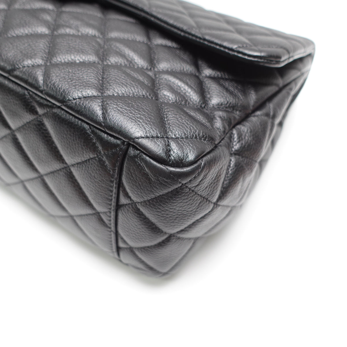 Pre-Owned Chanel Classic Flap Black Calfskin Leather Shoulder Bag T10458439