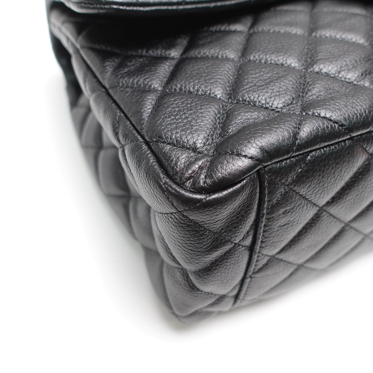Pre-Owned Chanel Classic Flap Black Calfskin Leather Shoulder Bag T10458439