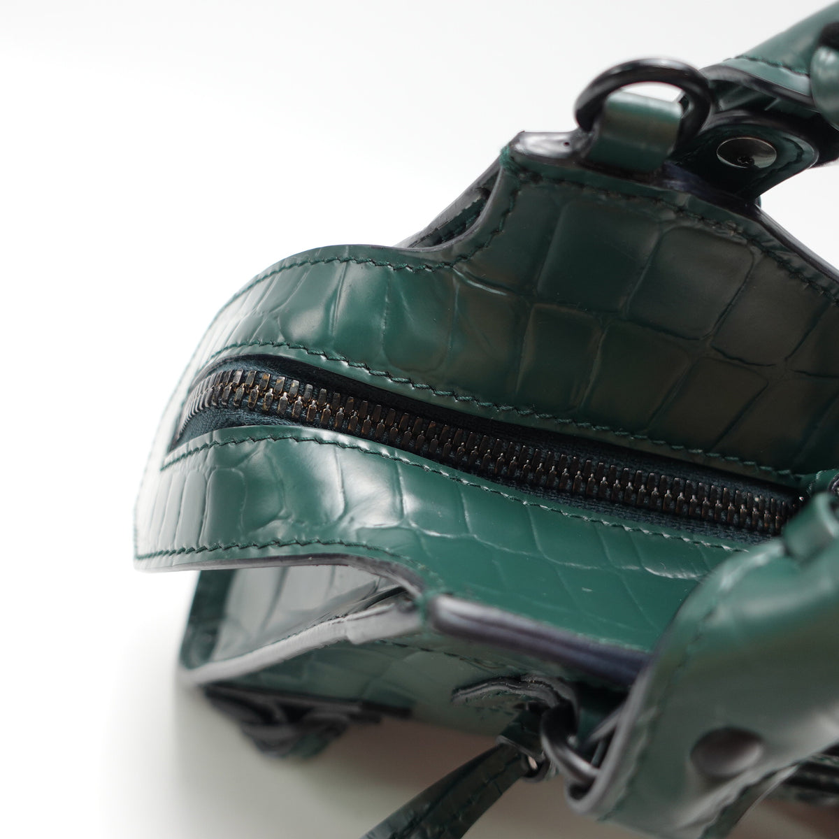 Pre-Owned Balengiaga Neo Classic Green Calfskin Leather Shoulder Bag T10461624