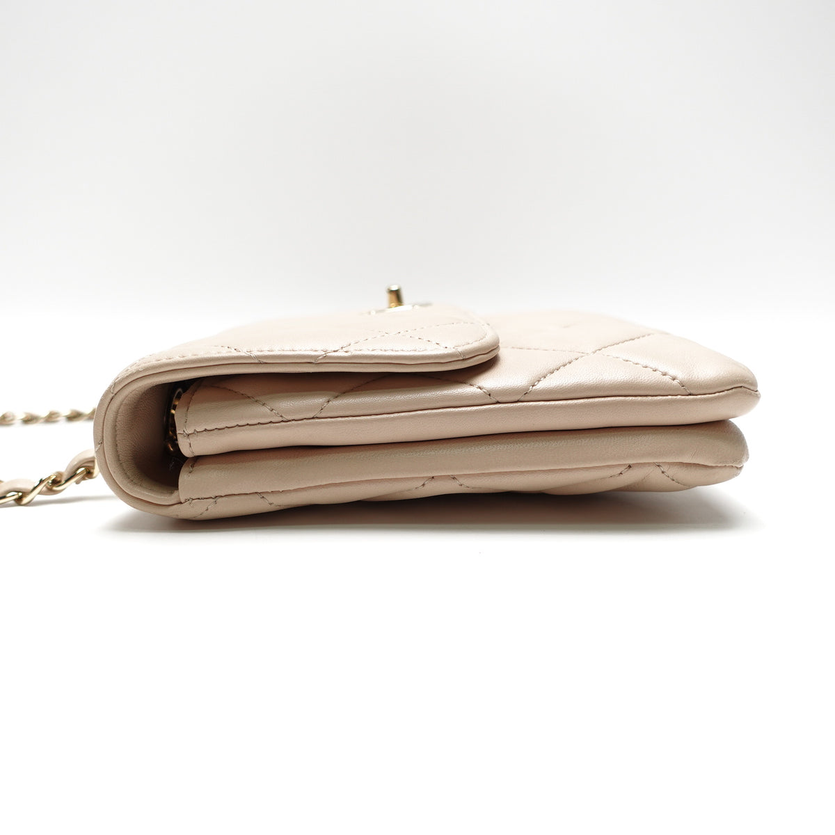 Pre-Owned Chanel Trendy CC Beige Lambskin Leather Shoulder Bag T10462222
