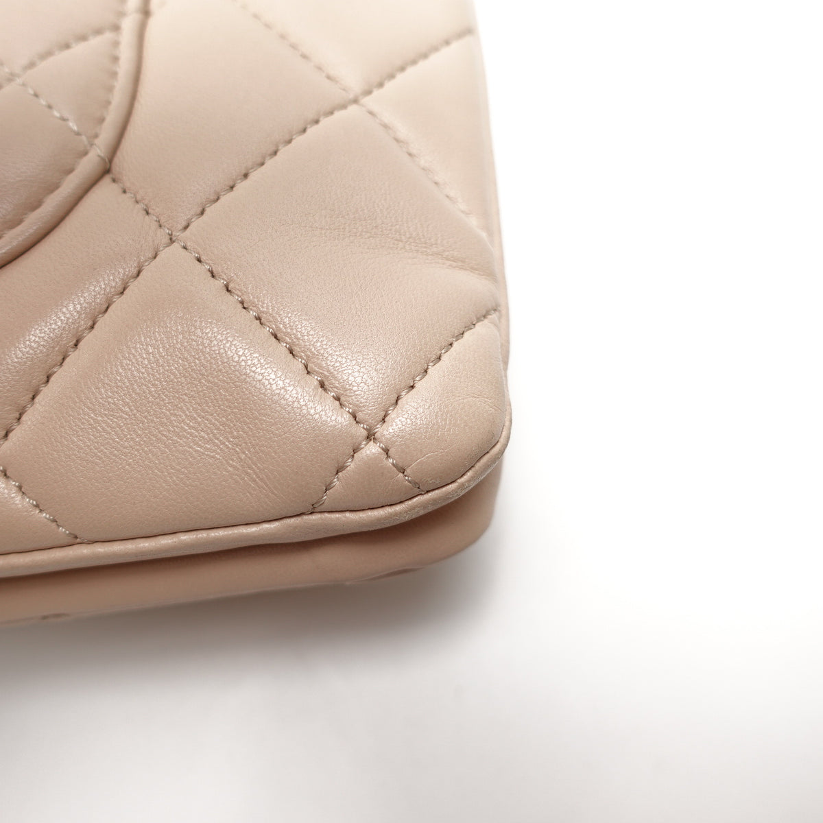 Pre-Owned Chanel Trendy CC Beige Lambskin Leather Shoulder Bag T10462222