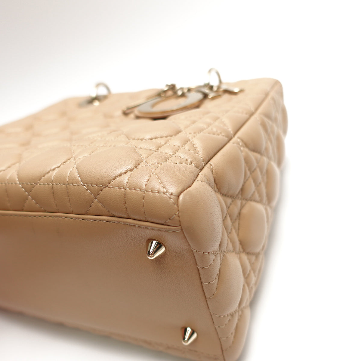 Pre-Owned Dior Lady Medium Brown Lambskin Leather Shoulder Bag T10462698