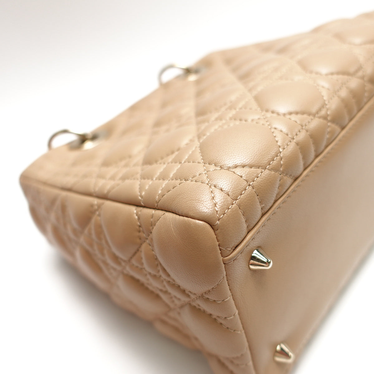 Pre-Owned Dior Lady Medium Brown Lambskin Leather Shoulder Bag T10462698