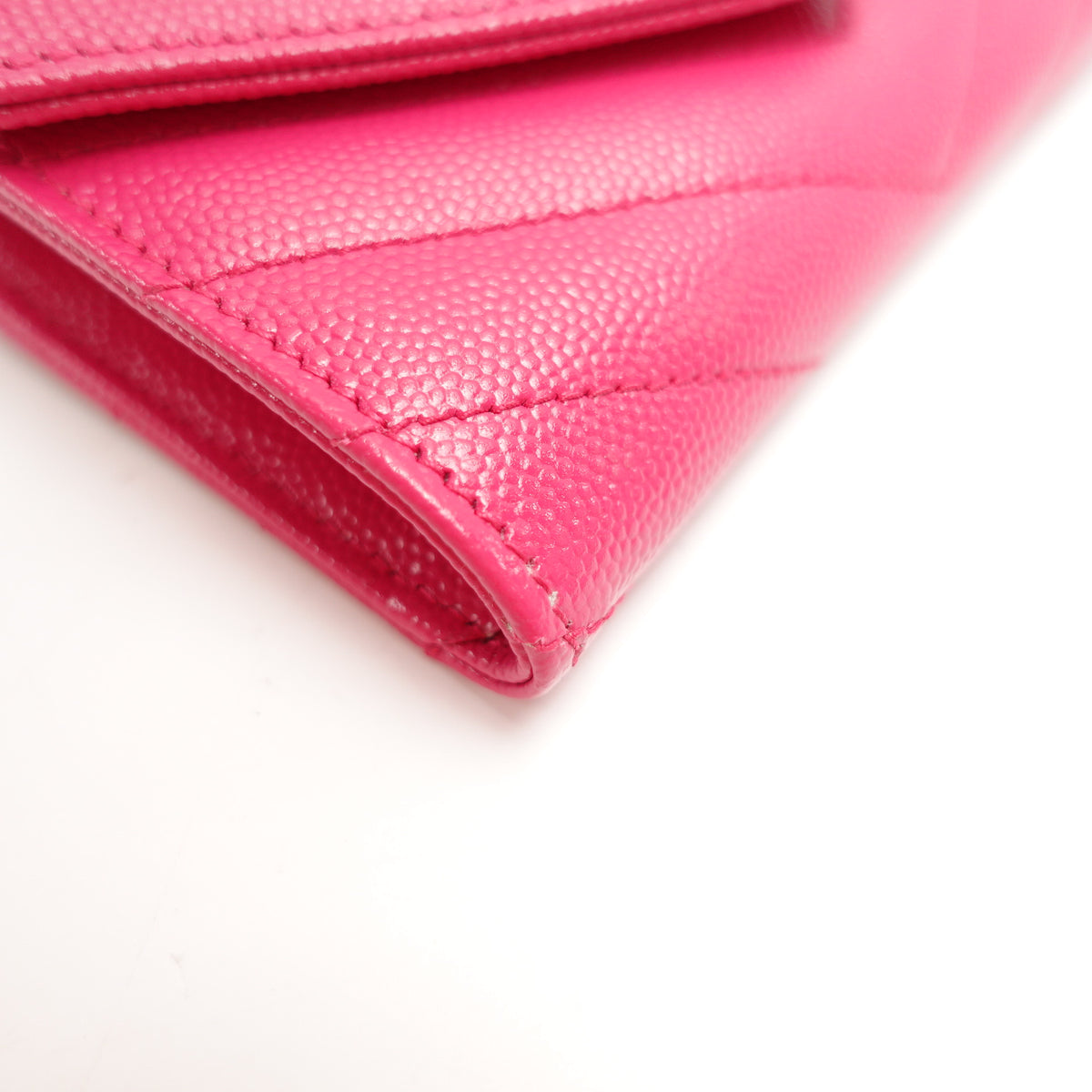 Pre-Owned Saint Laurent Le Monogram Me Fuchsia Calfskin Leather Wallet T10462841