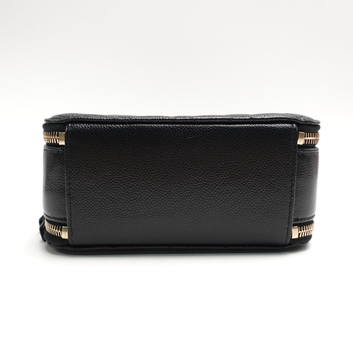 Pre-Owned Chanel Black Caviar Shoulder Bag T10463907