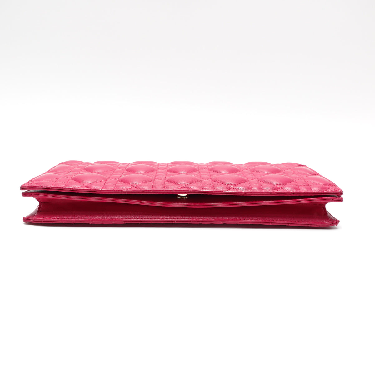 Pre-Owned Dior Lady Fuchsia Lambskin Leather Woc Bag T10464259