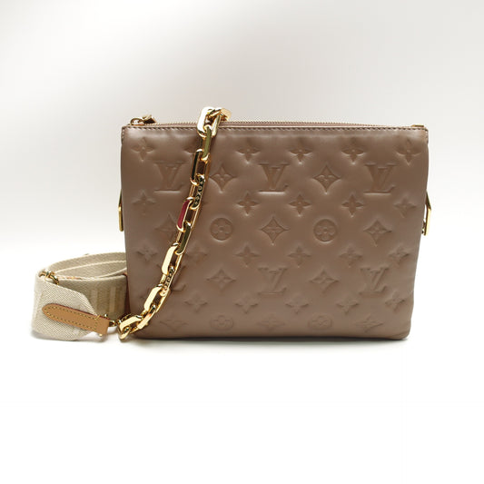 Pre-Owned Louis Vuitton Coussin Brown Lambskin Leather Shoulder Bag T10464164