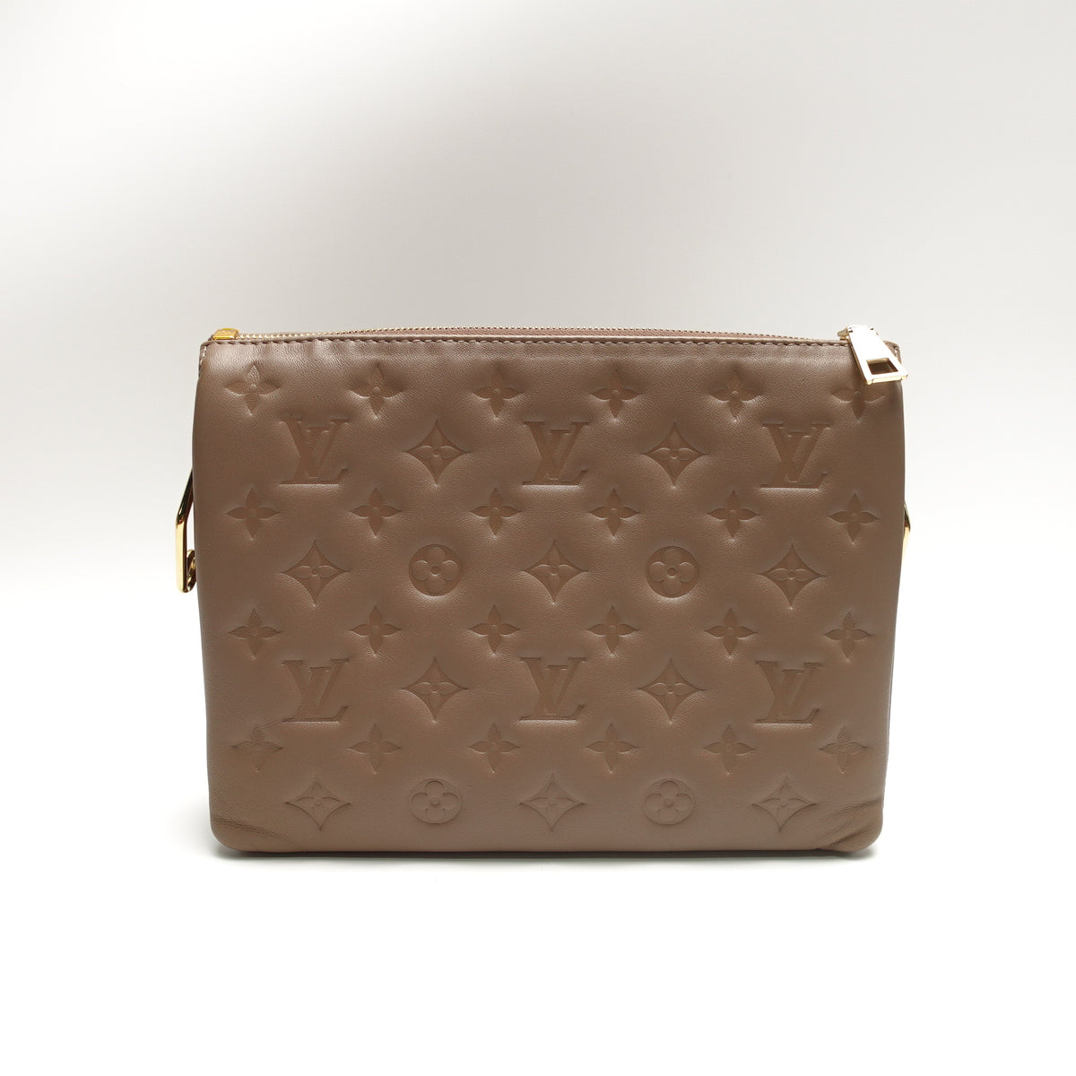 Pre-Owned Louis Vuitton Coussin Brown Lambskin Leather Shoulder Bag T10464164