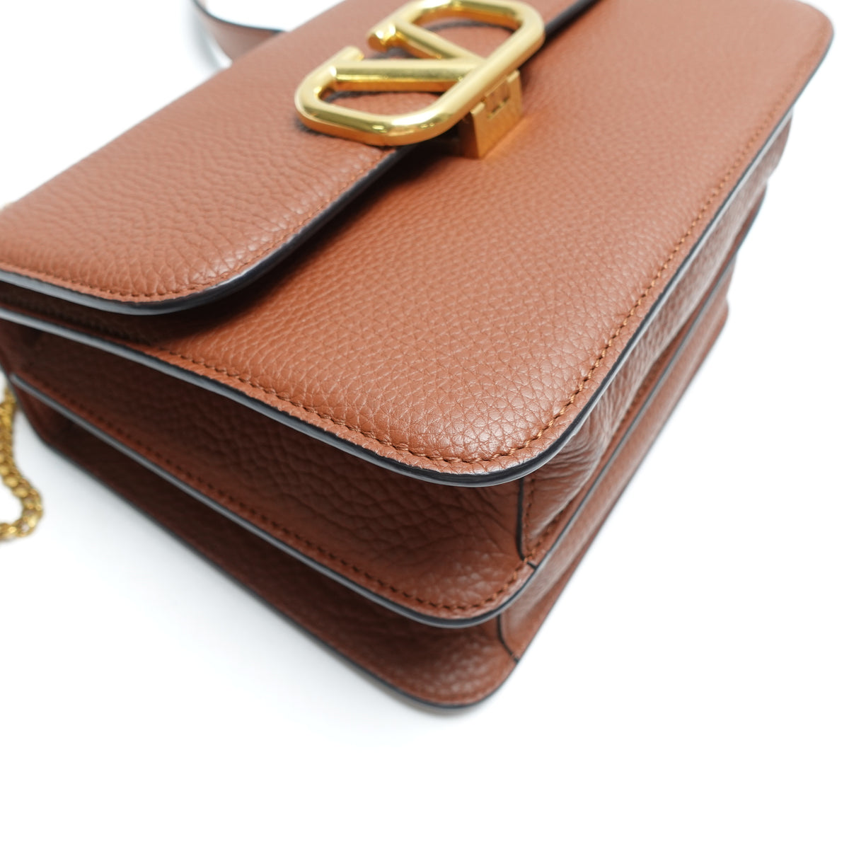 Pre-Owned Valentino Vlogo Signature Brown Calfskin Leather Shoulder Bag T10464422