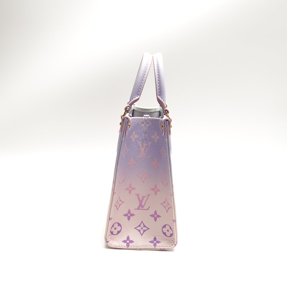Pre-Owned Louis Vuitton Onthego PM Pink Canvas Shoulder Bag T10464661