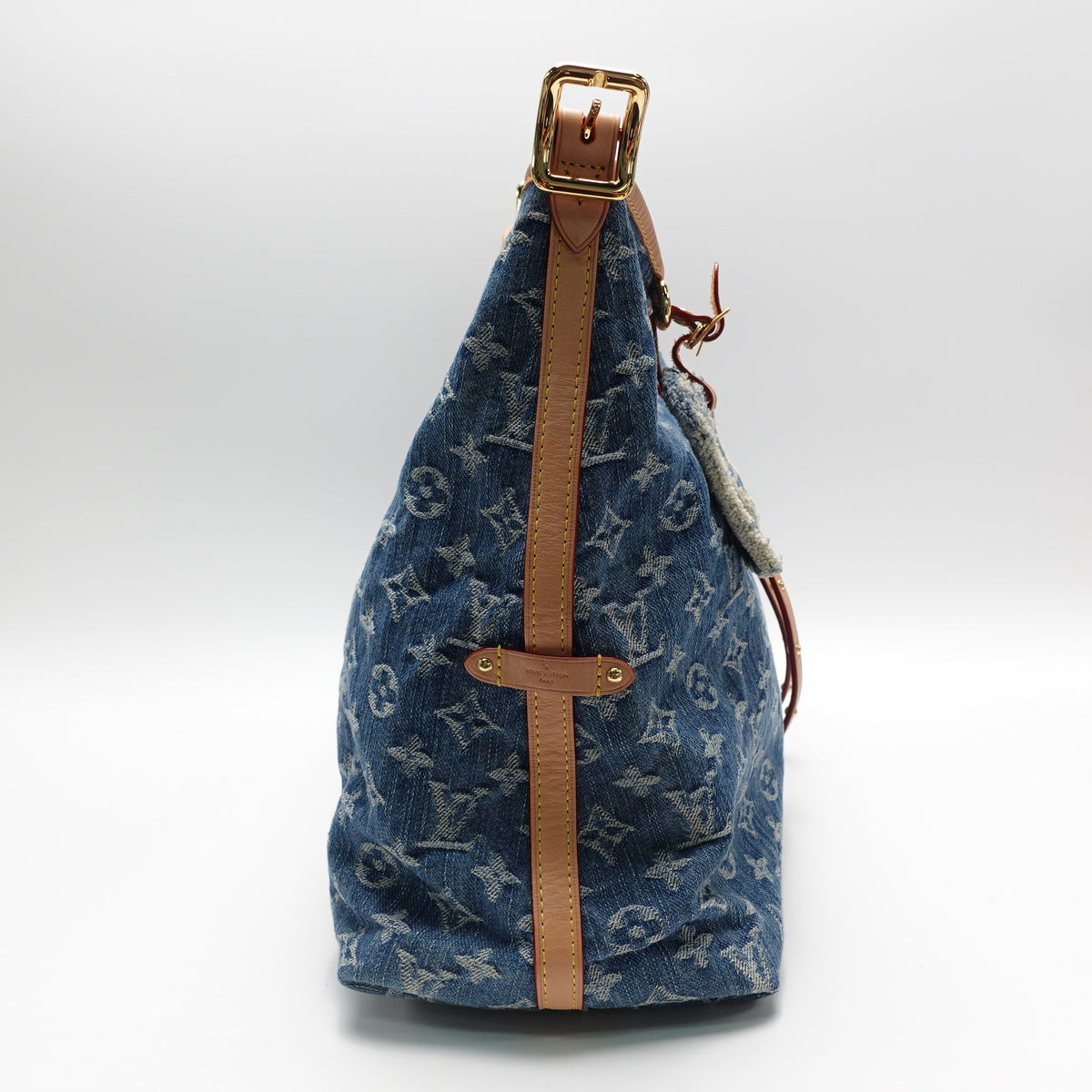 Pre-Owned Louis Vuitton Carryall W/P Blue Denim Shoulder Bag T10464424