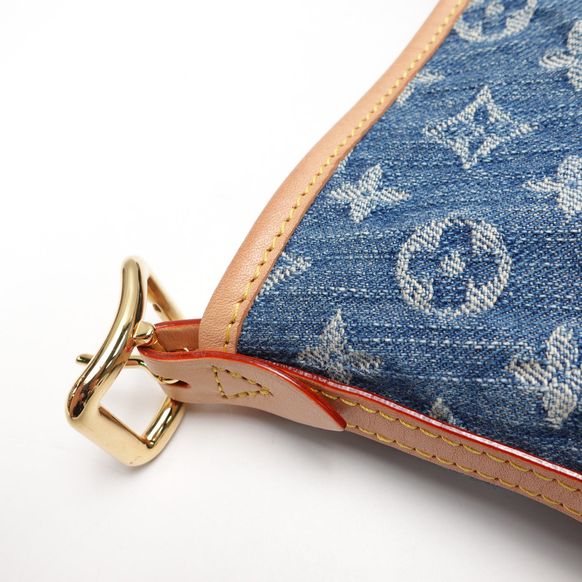 Pre-Owned Louis Vuitton Carryall W/P Blue Denim Shoulder Bag T10464424