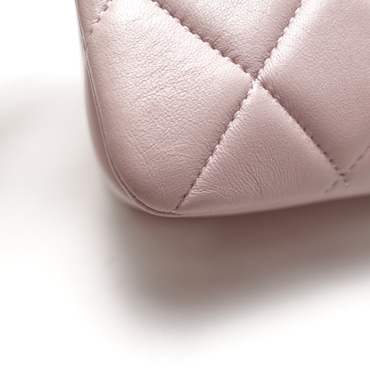 Chanel Tendy CC Pink Lambskin Leather Shoulder Bag T10465523
