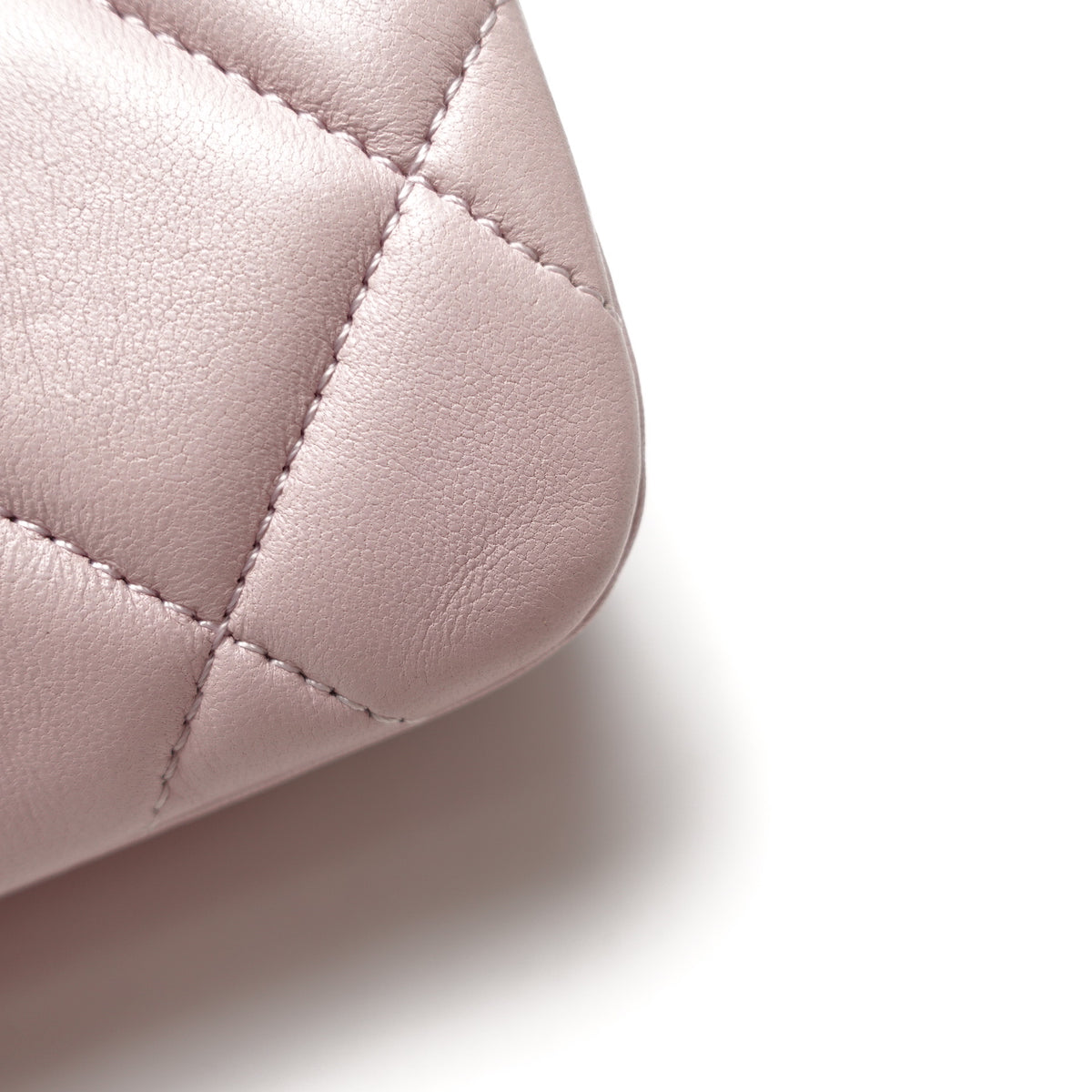 Chanel Tendy CC Pink Lambskin Leather Shoulder Bag T10465523