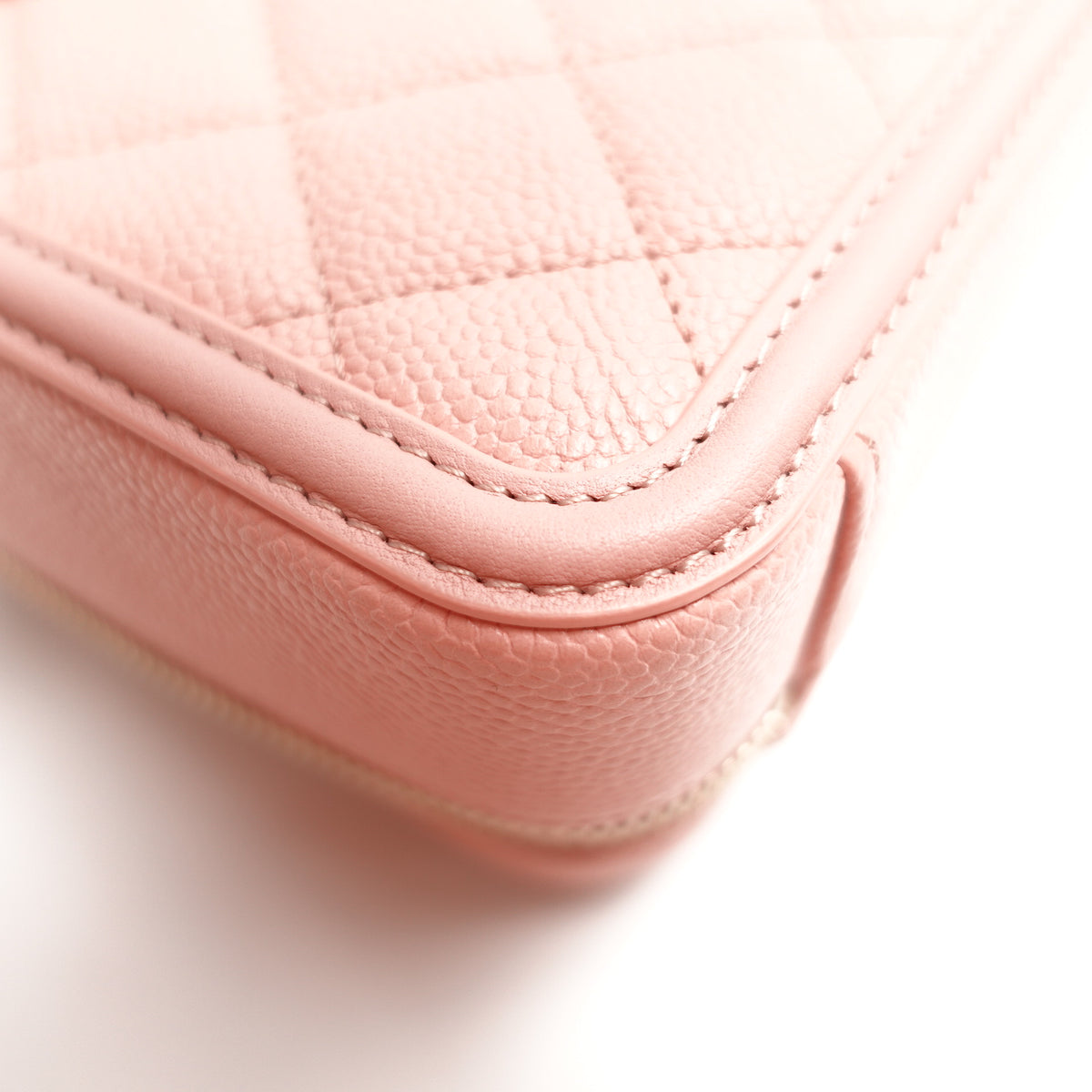 Pre-Owned Chanel Vanity Case Pink Caviar Shoulder Bag T10465764