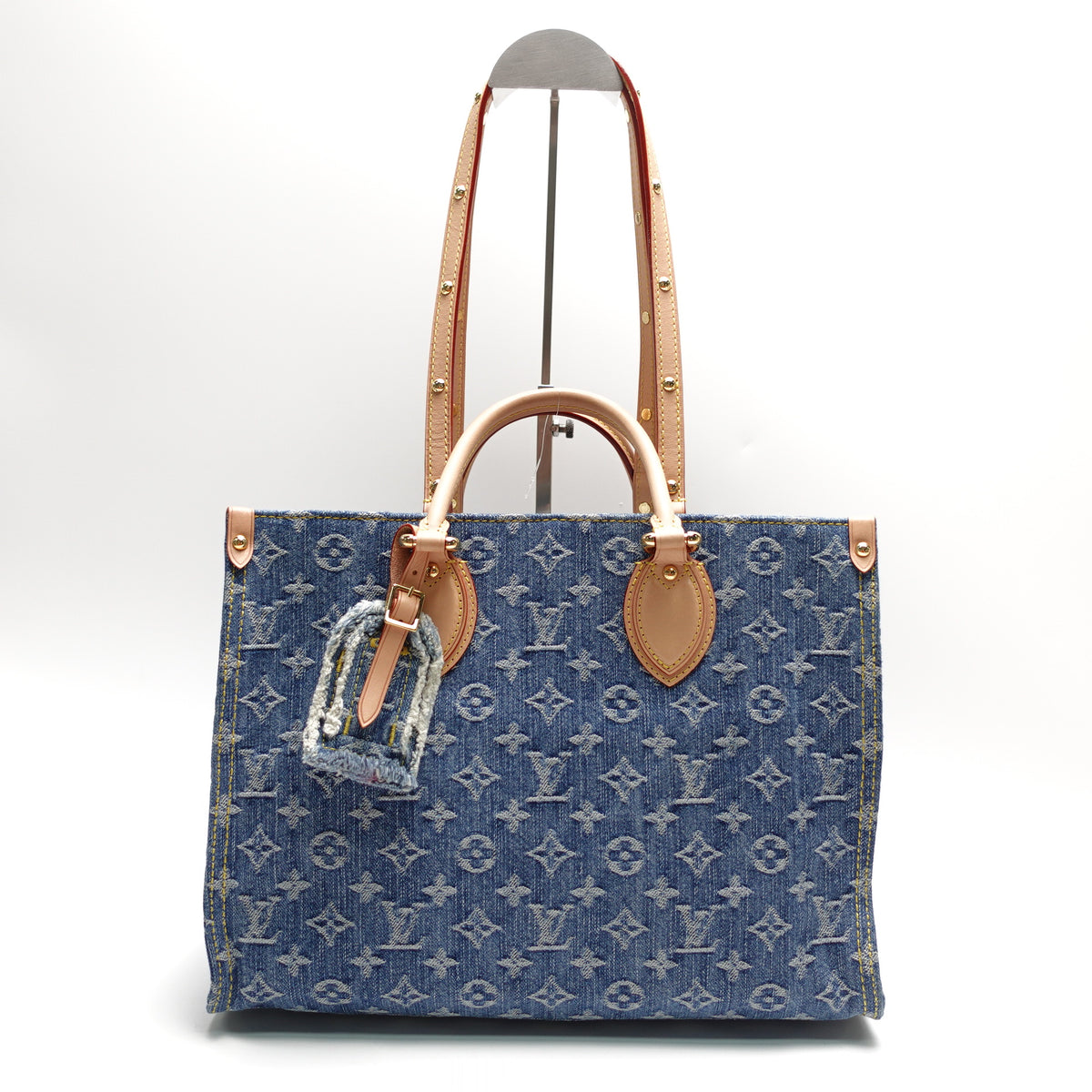 Pre-Owned Louis Vuitton Onthego MM Blue Denim Shoulder Bag T10465868