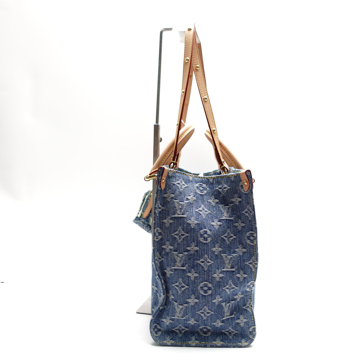 Pre-Owned Louis Vuitton Onthego MM Blue Denim Shoulder Bag T10465868