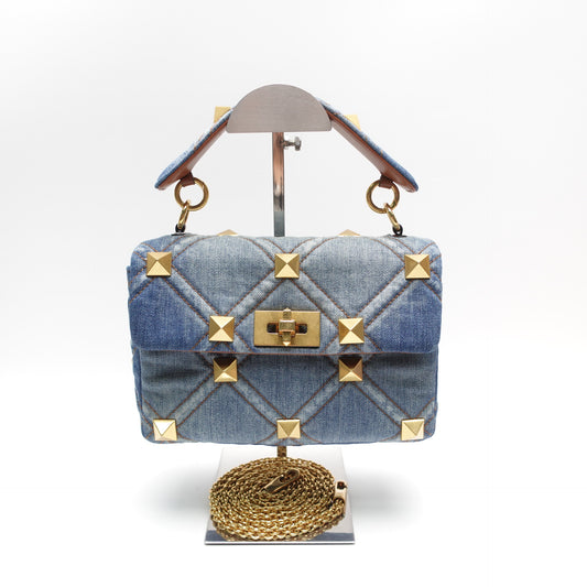 Pre-Owned Valentino Roman Stud Blue Denim Shoulder Bag T10466357