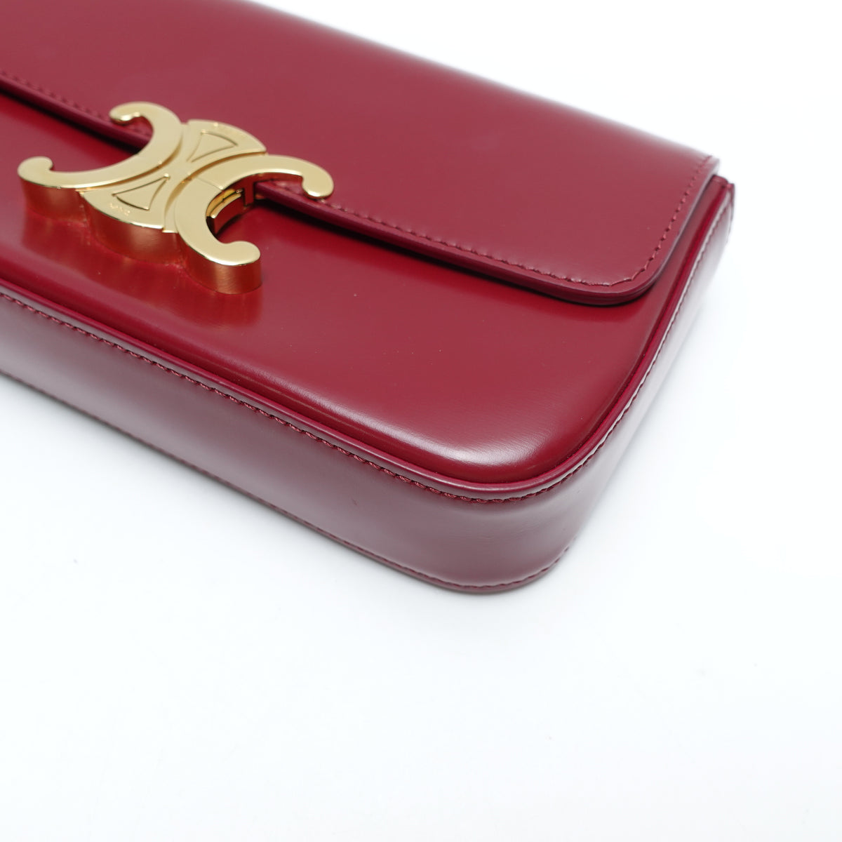 Pre-Owned Celine Triomphe Burgundy Calfskin Leather Shoulder Bag T10466629