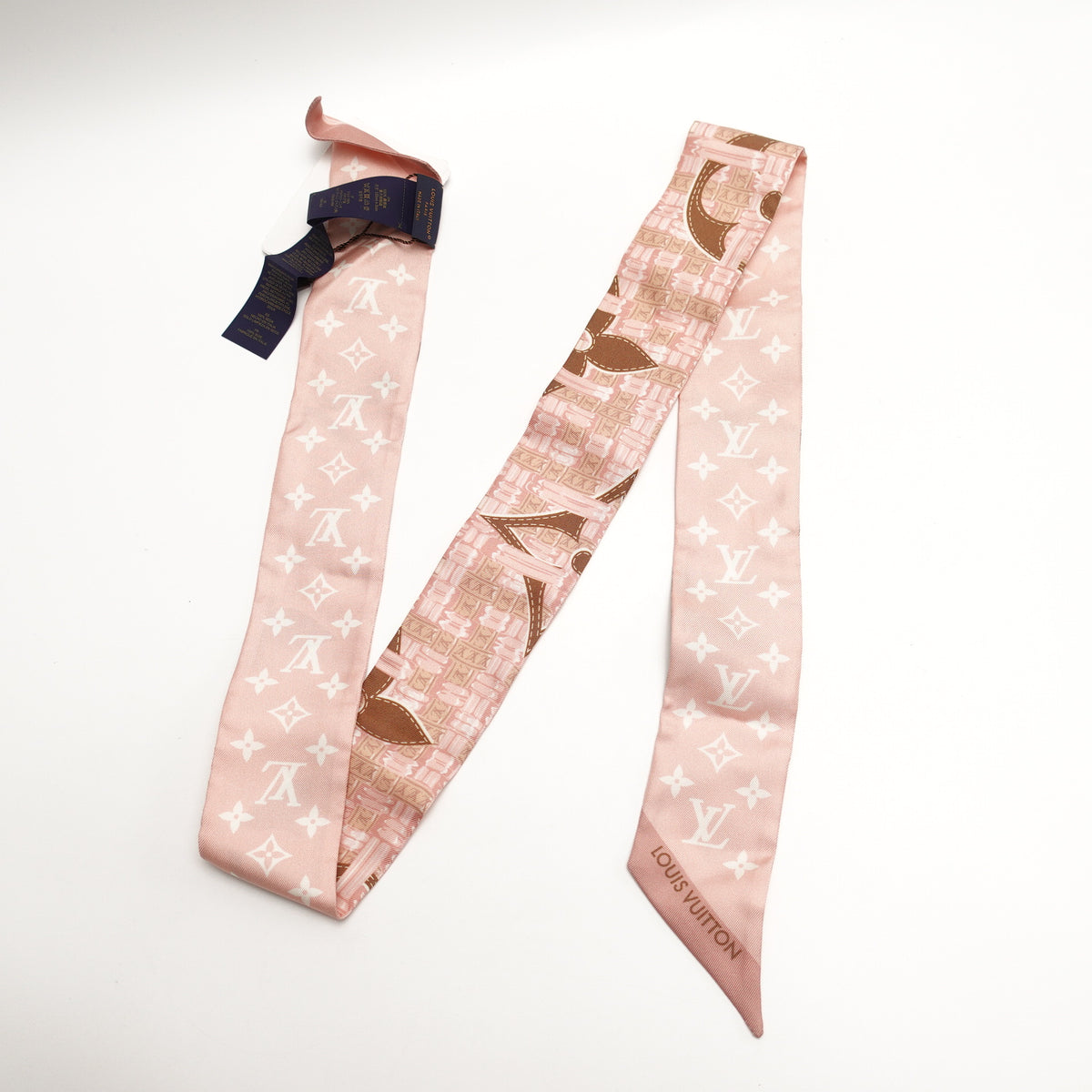 Pre-Owned Louis Vuitton Pink Silk Twilly T10466912