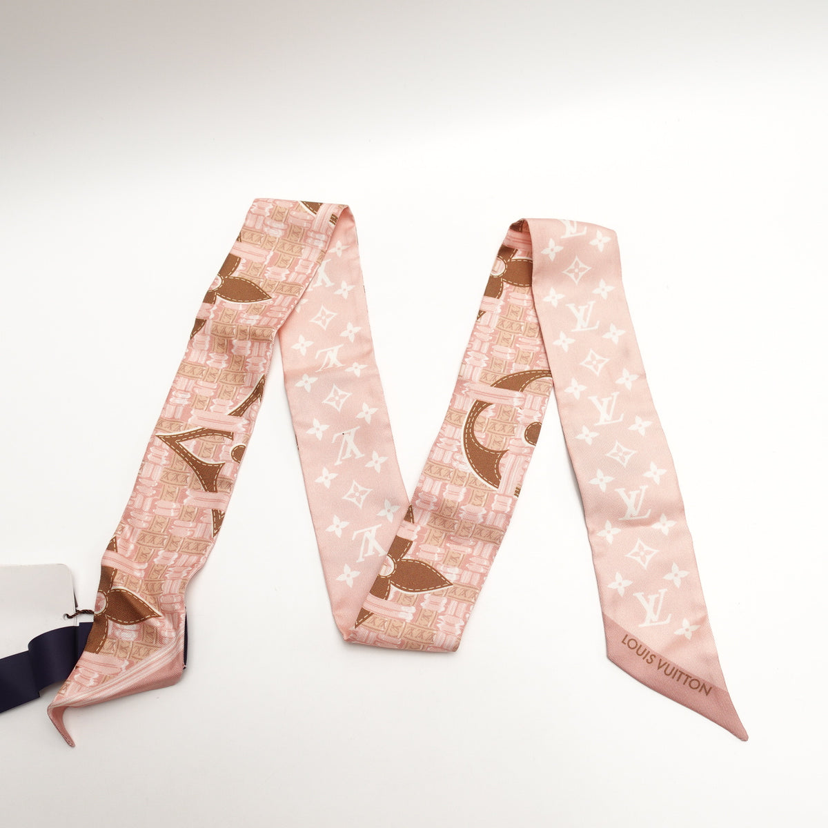 Pre-Owned Louis Vuitton Pink Silk Twilly T10466912