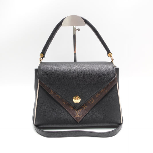 Pre-Owned Louis Vuitton Double V Black Calfskin Leather Shoulder Bag T10467009
