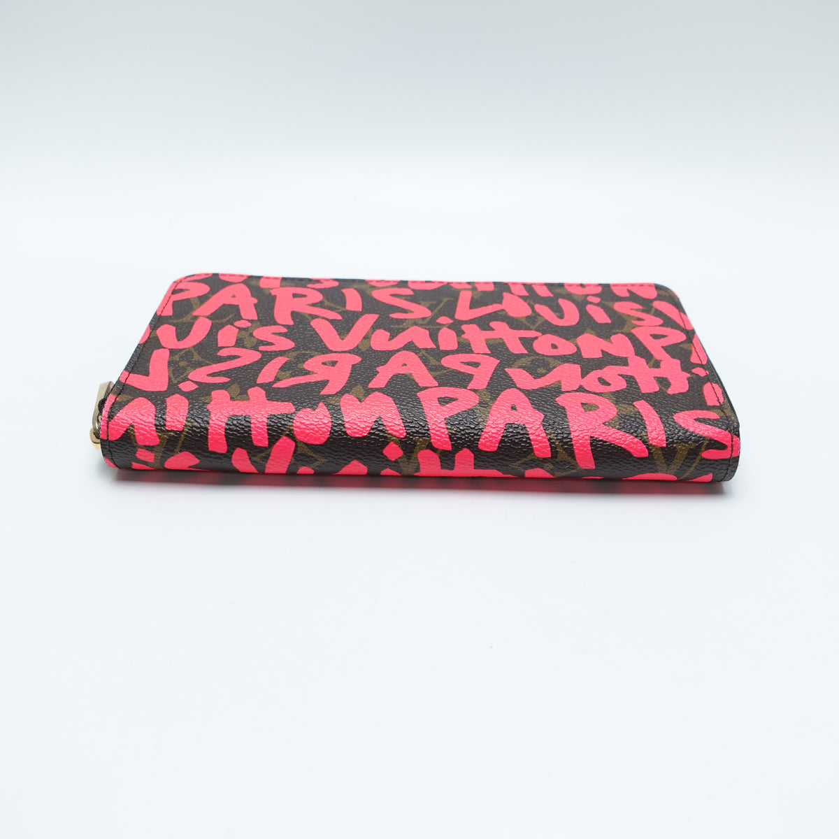 Pre-Owned Louis Vuitton Zipper Pink Canvas Wallet T10468632