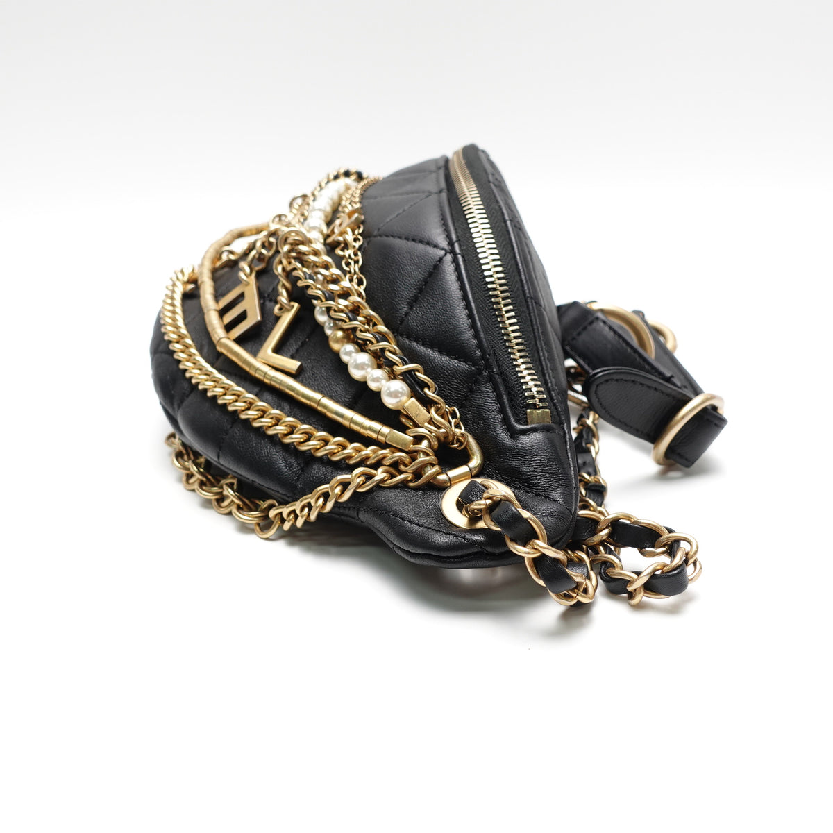 Chanel Black Lambskin Leather Bumbag T10469613