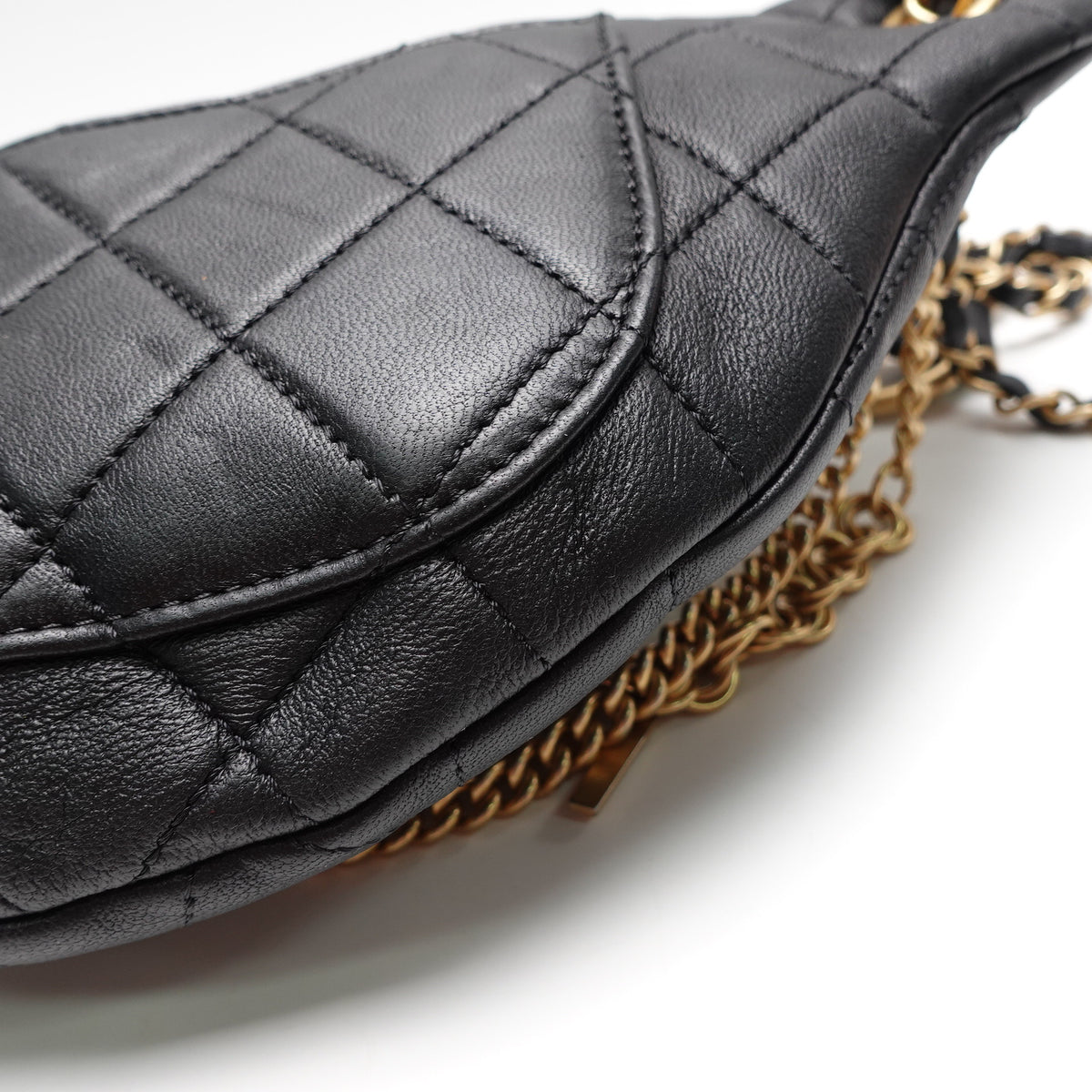 Chanel Black Lambskin Leather Bumbag T10469613