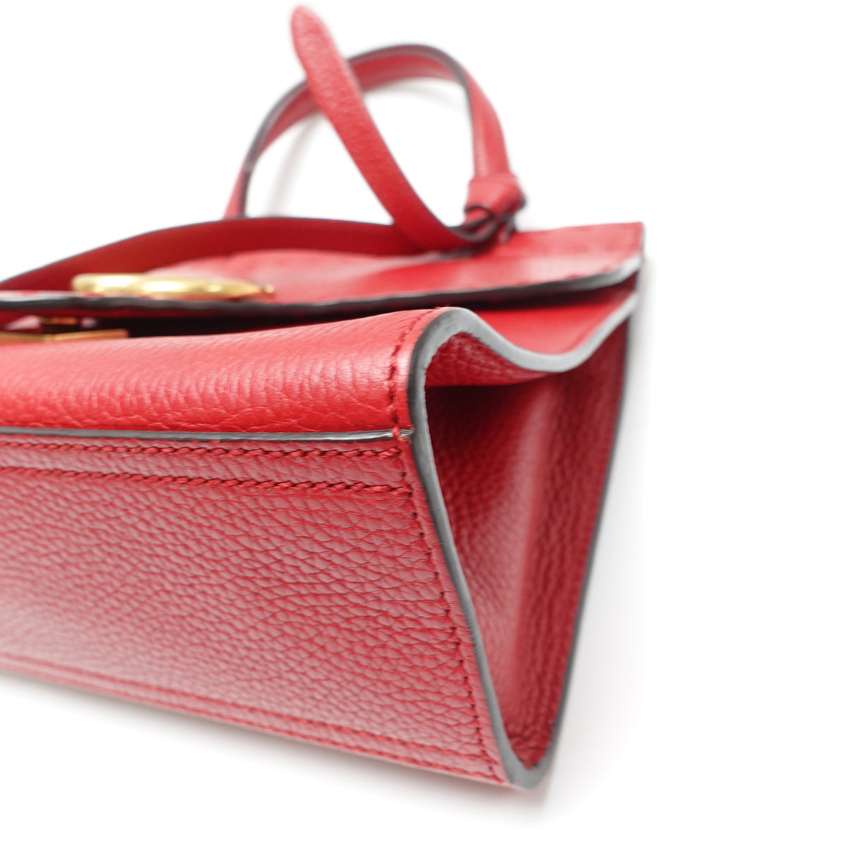 Gucci GG Marmont Red Calfskin Leather Shoulder Bag T10468880