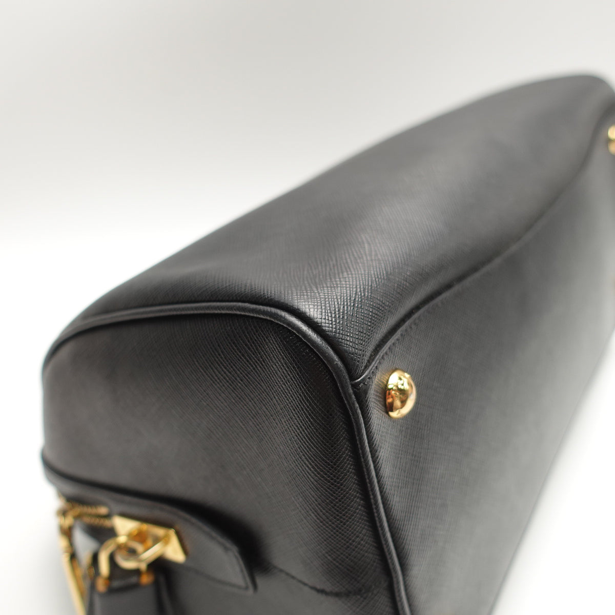Pre-Owned Prada Symbole Black Saffiano Shoulder Bag T10469600