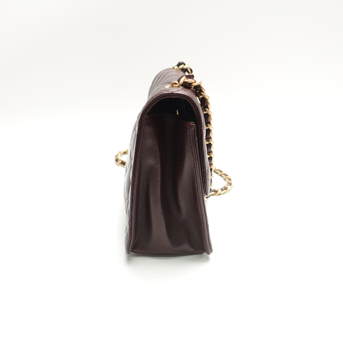 Pre-Owned Chanel Burgundy Lambskin Leather Shoulder Bag T10471351