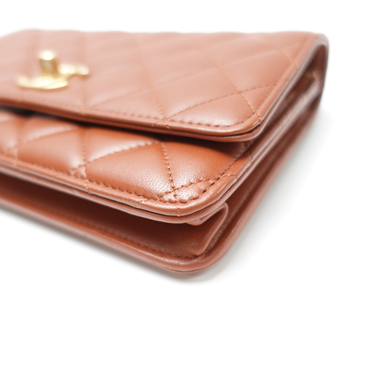 Chanel Brown Lambskin Leather Shoulder Bag T10471384
