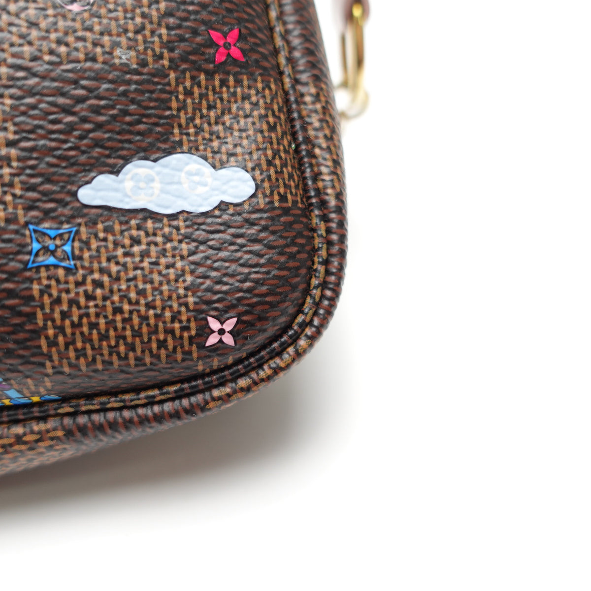 Pre-Owned Louis Vuitton Pochette Accessories Mini Damier Ebene Coated Canvas Clutch T10473437