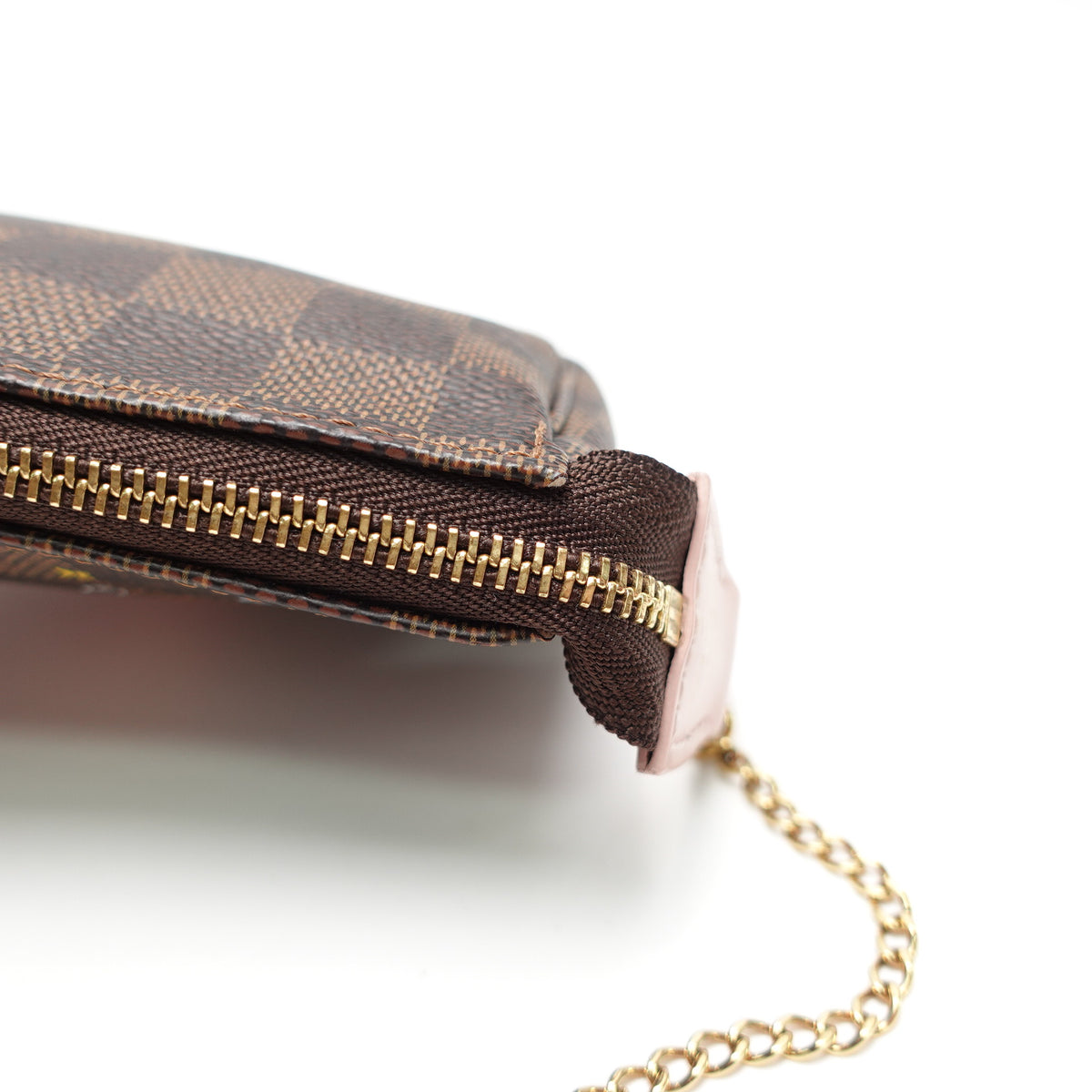 Pre-Owned Louis Vuitton Pochette Accessories Mini Damier Ebene Coated Canvas Clutch T10473437