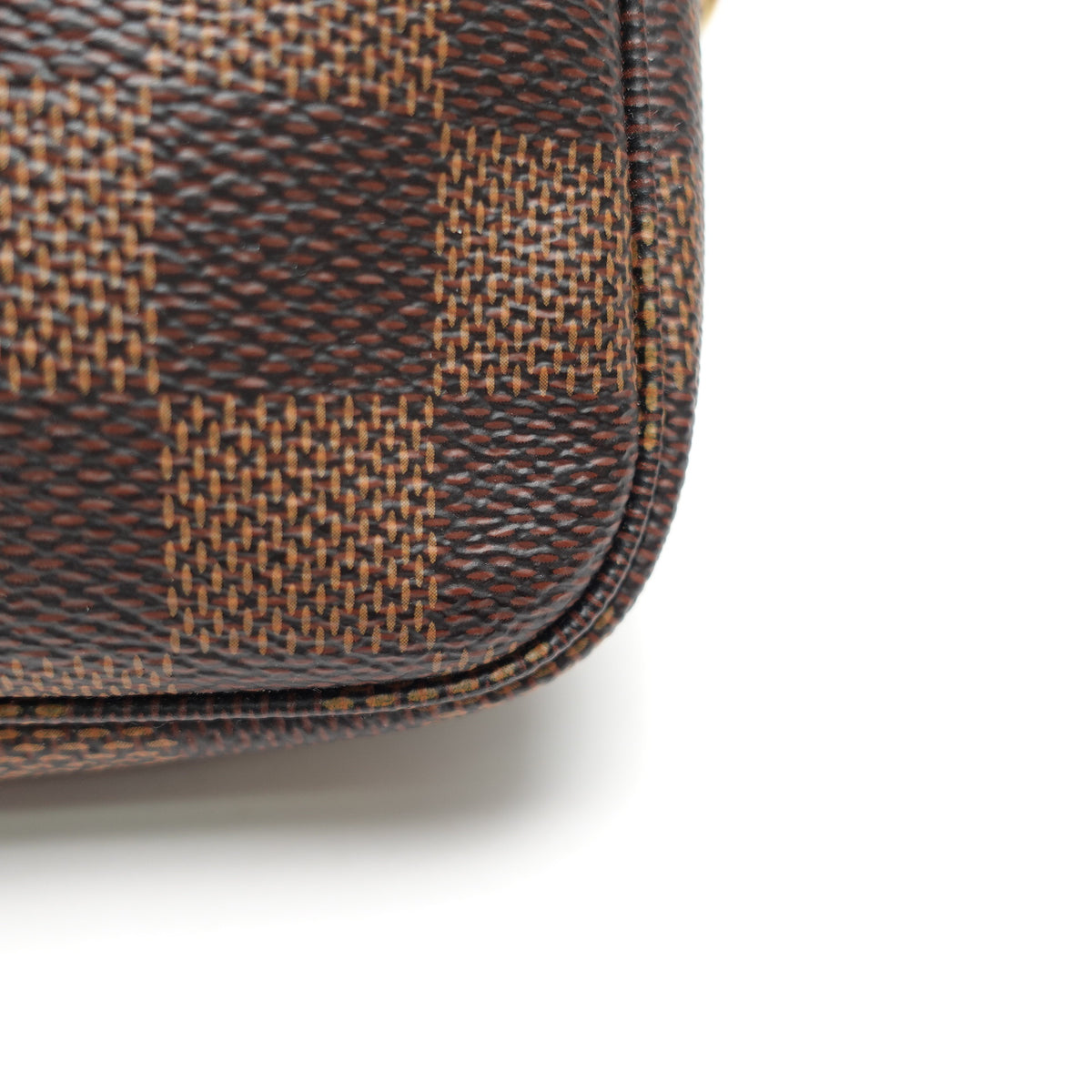 Pre-Owned Louis Vuitton Pochette Accessories Mini Damier Ebene Coated Canvas Clutch T10473437