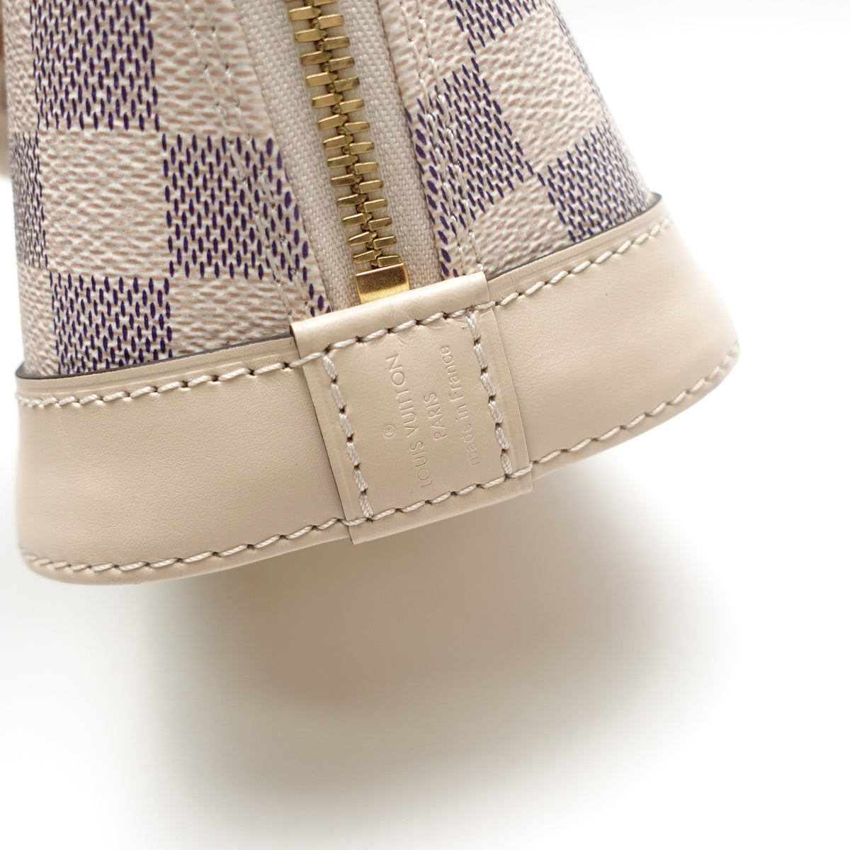 Pre-Owned Louis Vuitton Alma BB White Damier Azur Canvas Shoulder Bag T10478891