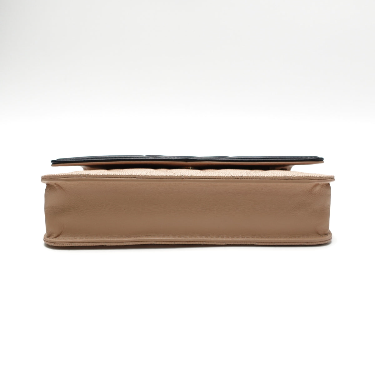 【DEAL】Pre-Owned Chanel Vanity Case Woc Milk Tea Caviar Shoulder Bag T10478638
