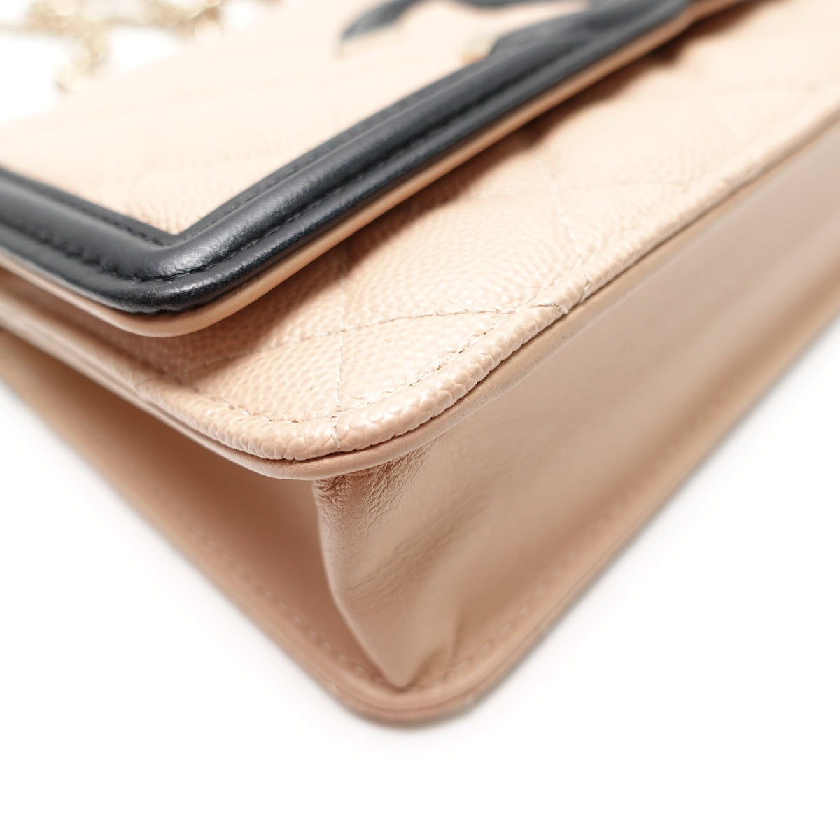 【DEAL】Pre-Owned Chanel Vanity Case Woc Milk Tea Caviar Shoulder Bag T10478638