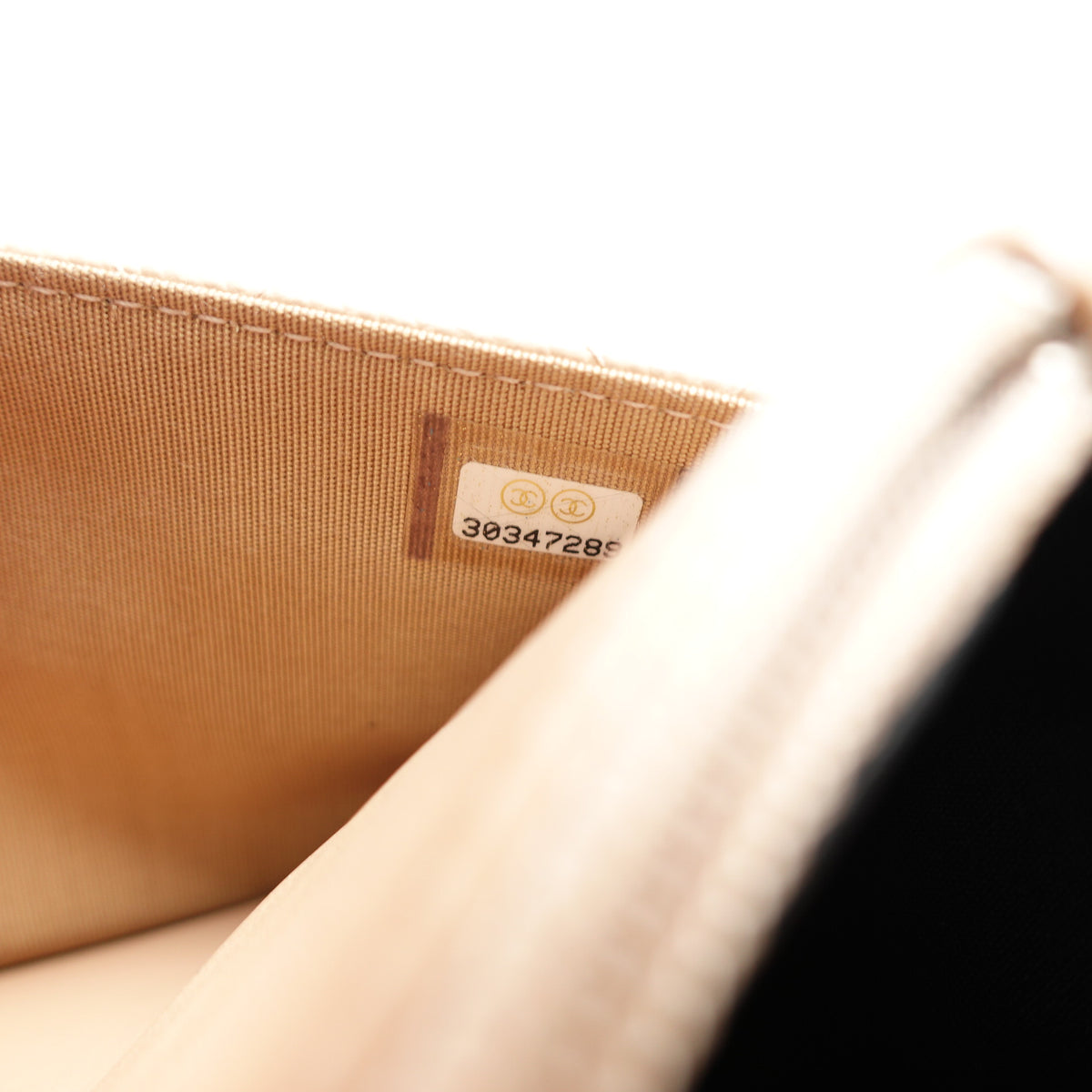 【DEAL】Pre-Owned Chanel Vanity Case Woc Milk Tea Caviar Shoulder Bag T10478638